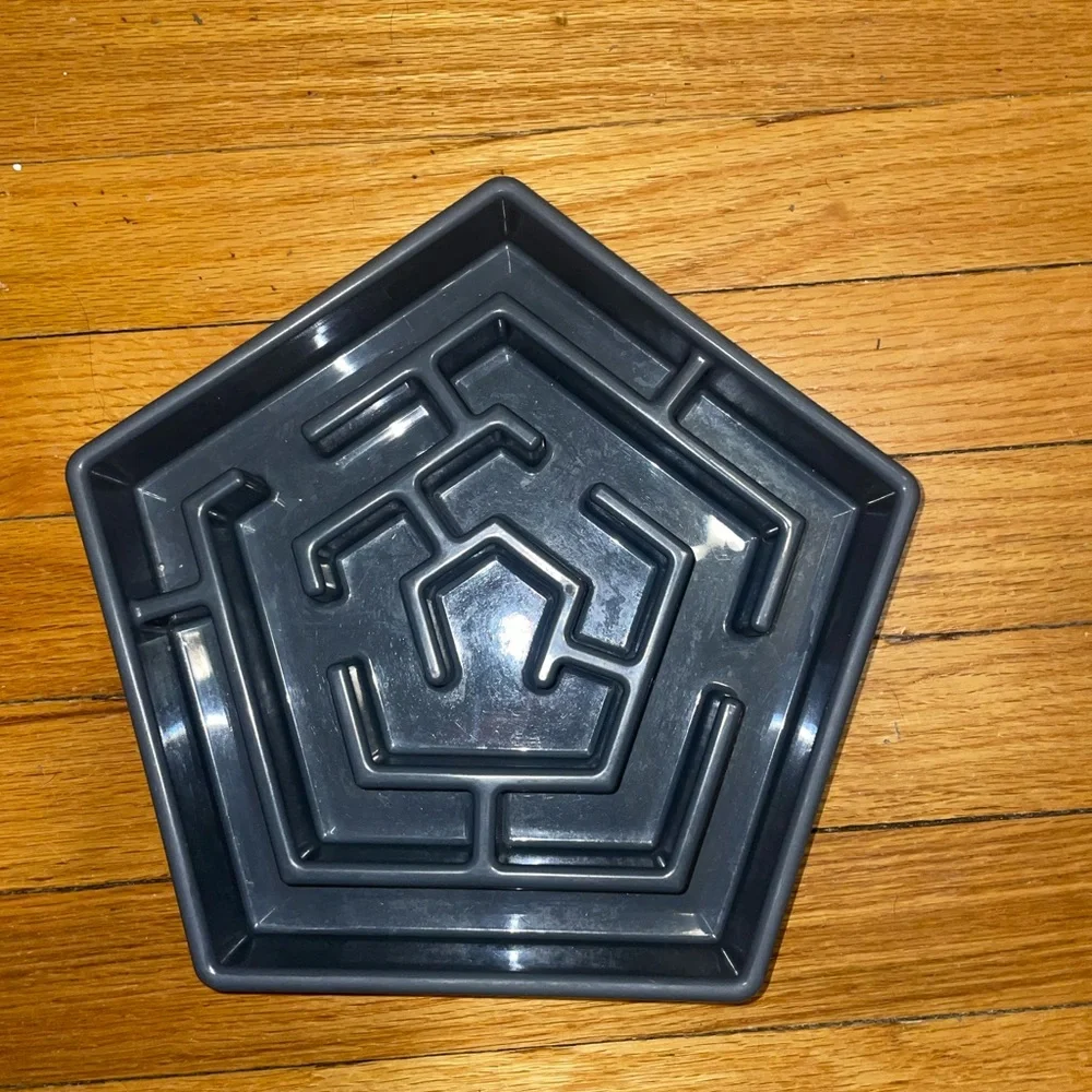 Boots & Barkley 4-cup Slow Eat Maze Dog’s Bowl/Tray